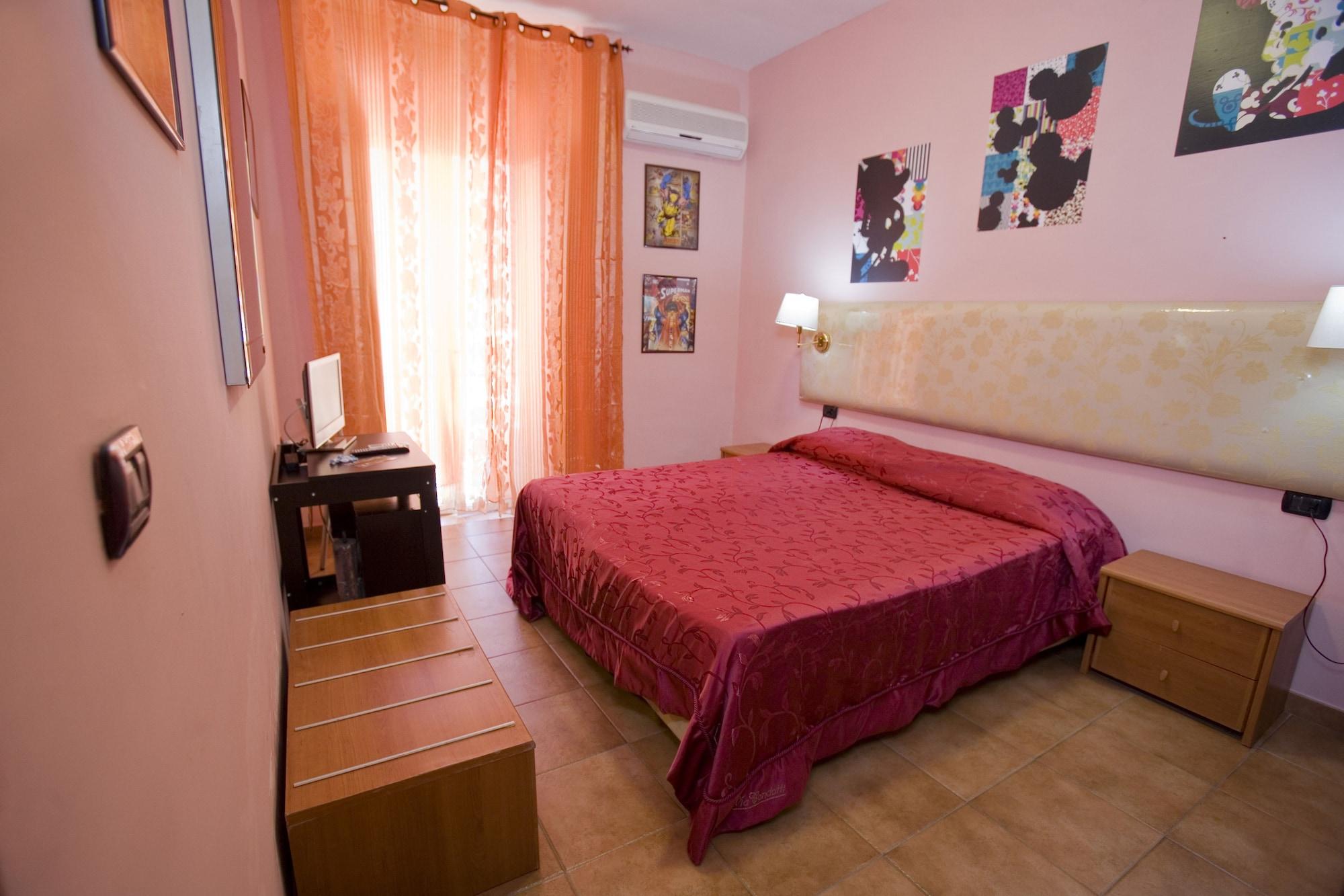 Hotel Cineholiday Napoli Esterno foto